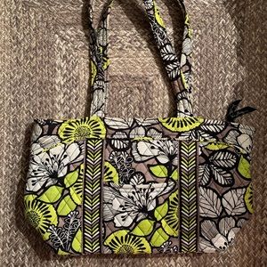 Vera Bradley purse